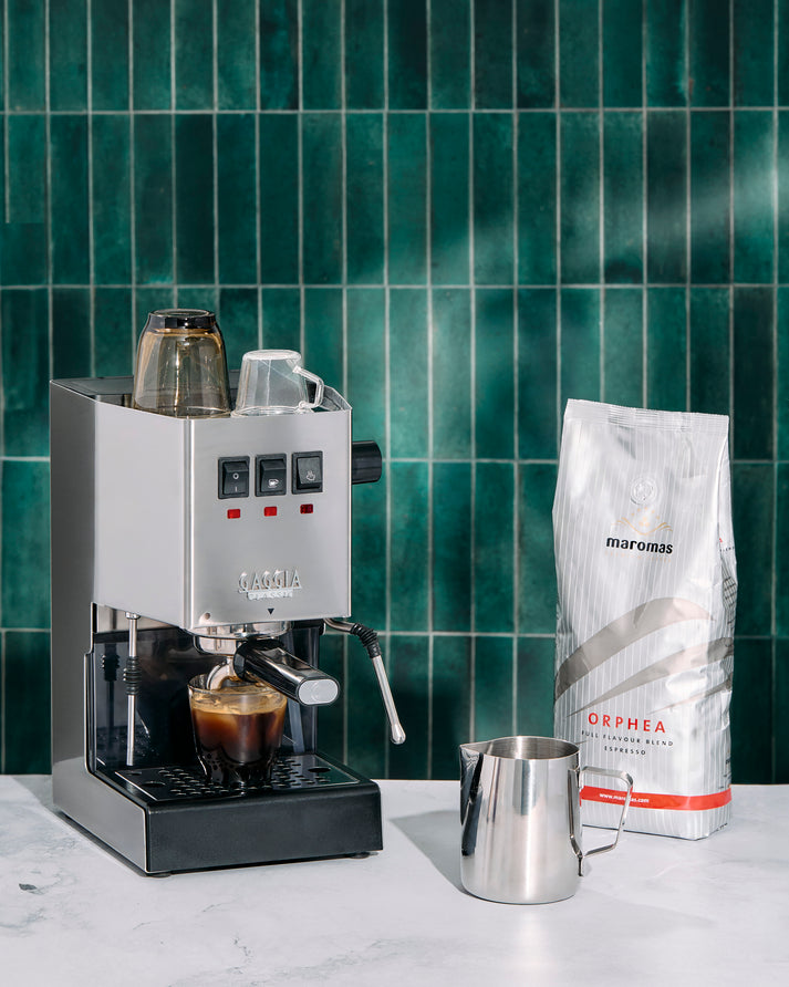 Gaggia Classic Pro E24 Espresso Machine, Semi-Automatic Espresso Maker with Commercial-Style Portafilter, Steam Wand and Stainless Steel Design thumbnail 6
