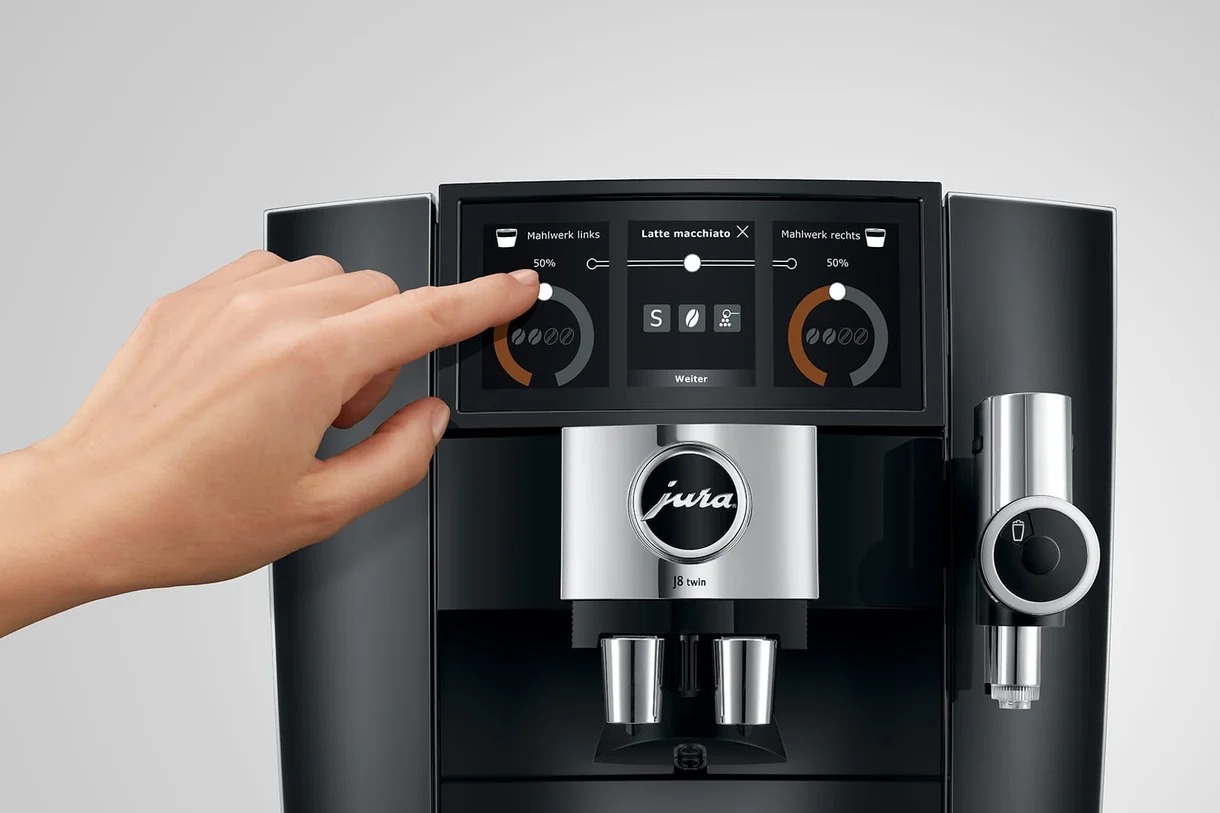 Jura J8 Twin + Extra Cleaning Supplies – Barista-Level Coffee at Home with Dual Spouts & Aroma Grinder thumbnail 8