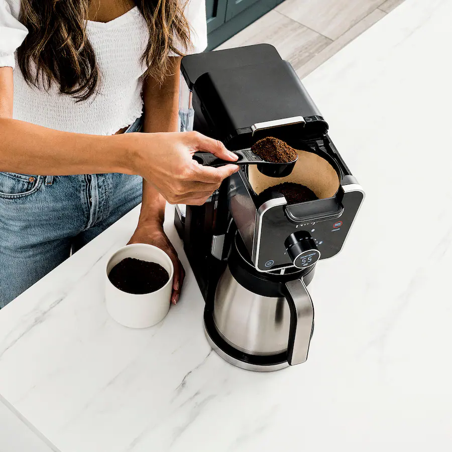 Ninja DualBrew PRO 12-Cup Specialty Coffee System with Thermal Carafe, K-Cup Compatible, Hot Water System and Frother - Black/Silver thumbnail 9