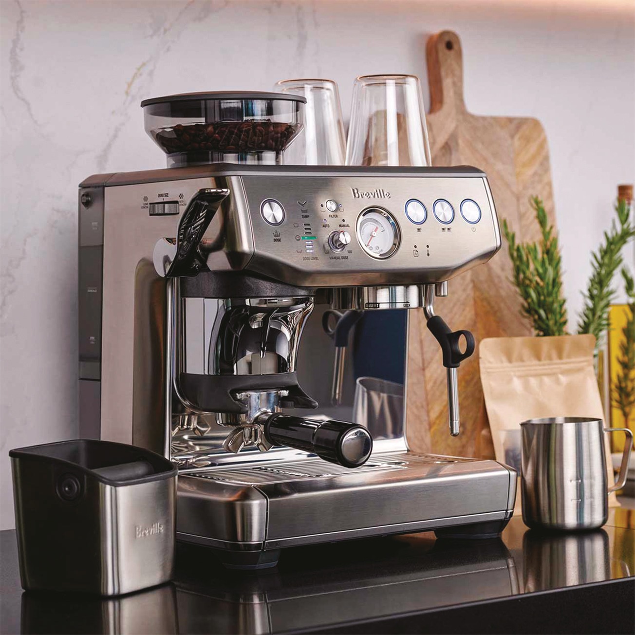 Breville the Barista Express Impress Espresso Machine thumbnail 6